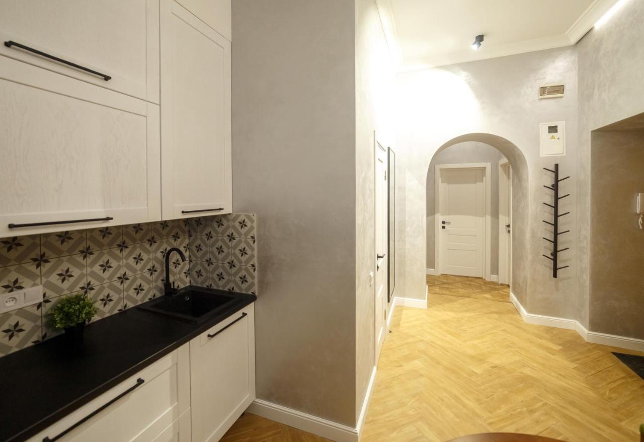 Apartament Центр Львова Вул Личаківська 5 Площа Ринок 2 Кімнати Ізольовані Zewnętrze zdjęcie