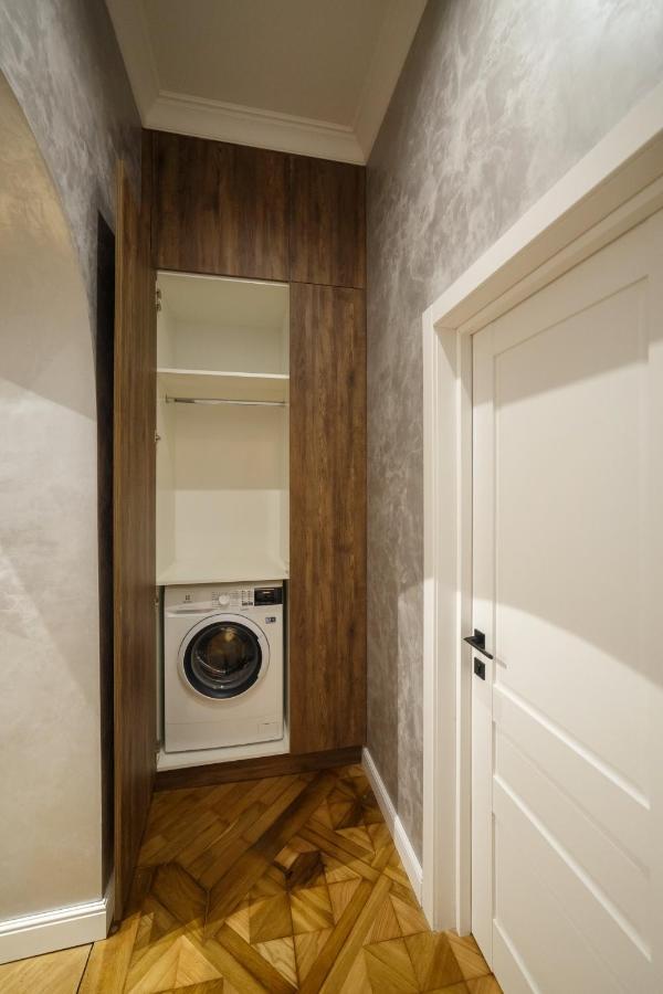 Apartament Центр Львова Вул Личаківська 5 Площа Ринок 2 Кімнати Ізольовані Zewnętrze zdjęcie